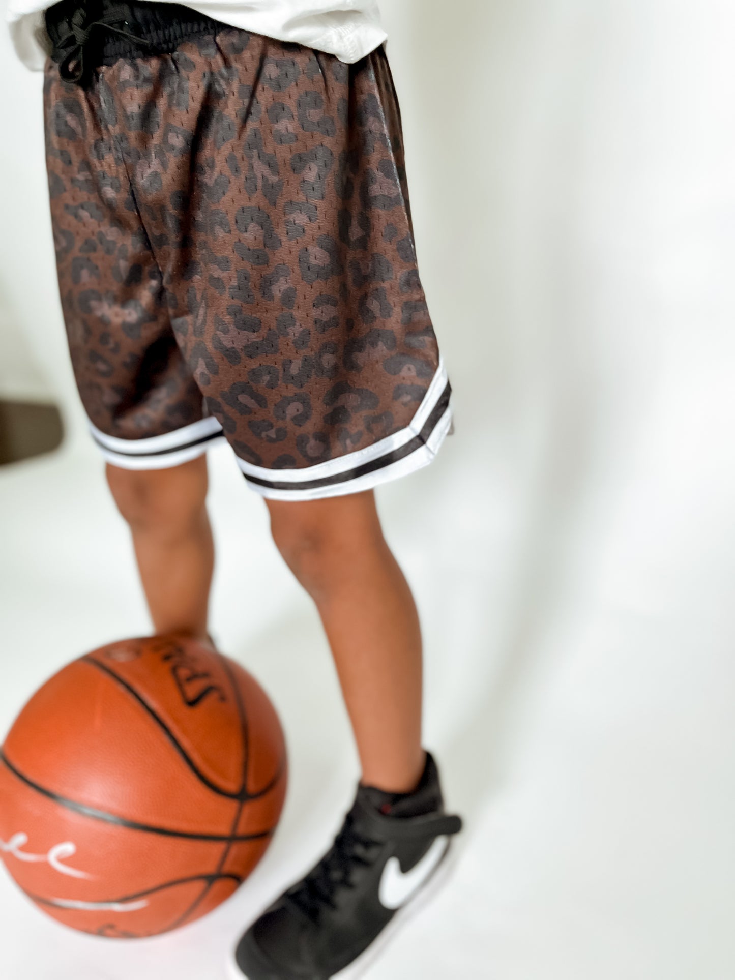 LEOPARD SPRINT MESH SHORTS