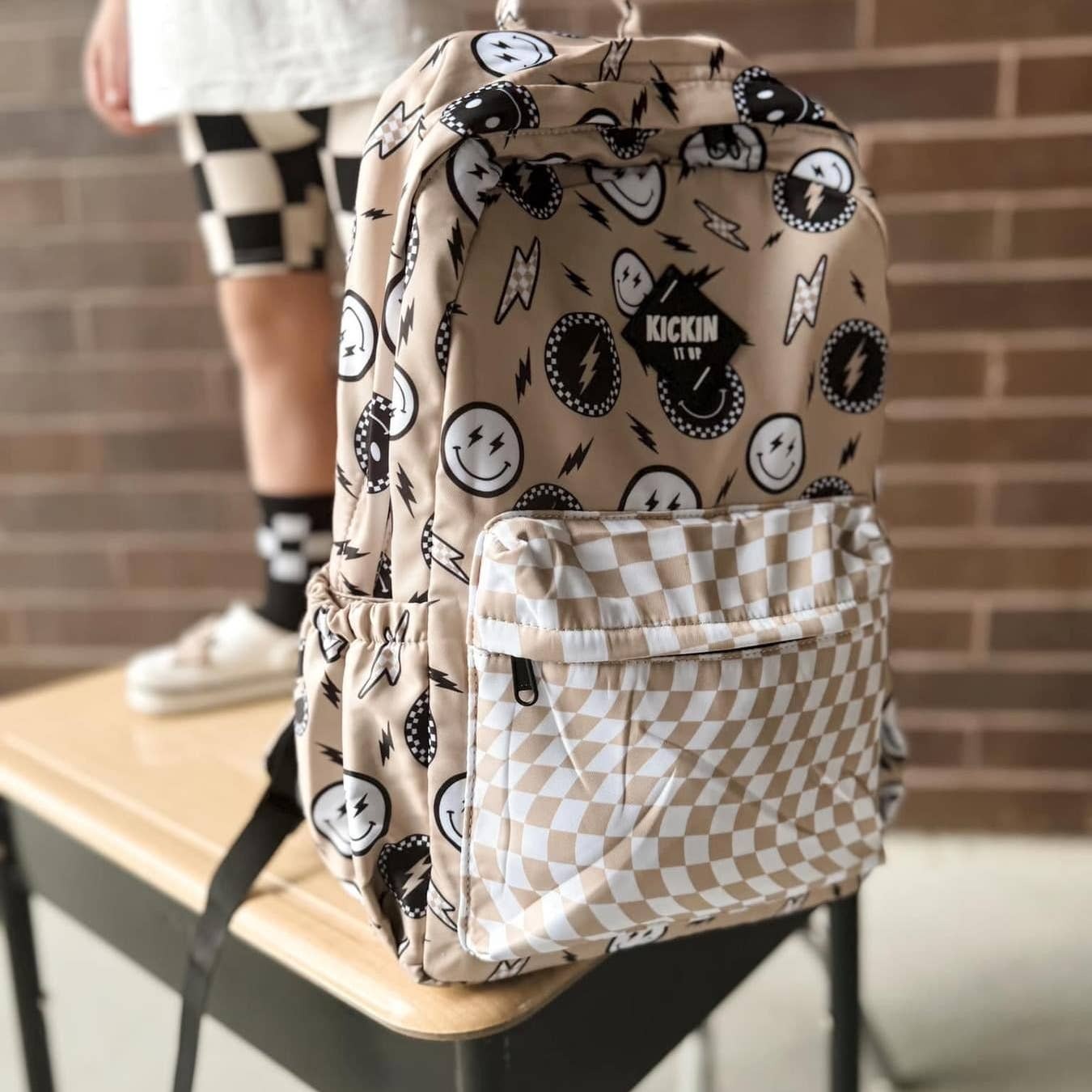 RAD VIBES BACKPACK TAN
