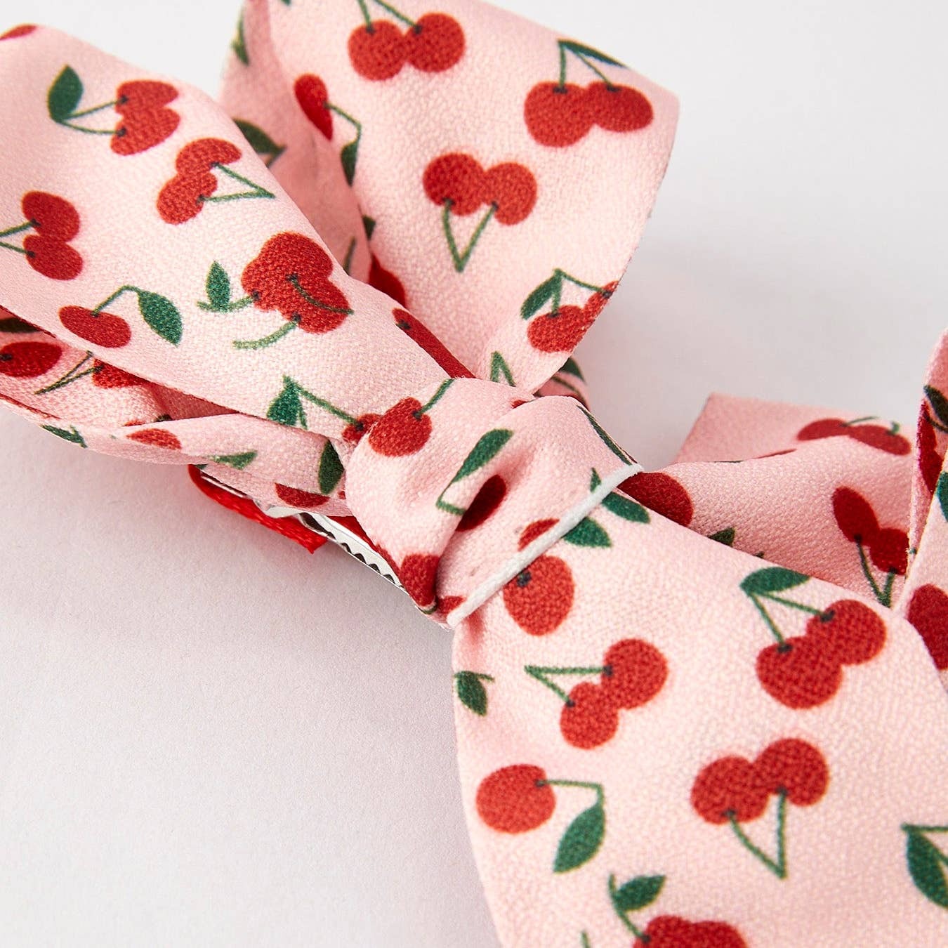 BERRY SWEET BOW