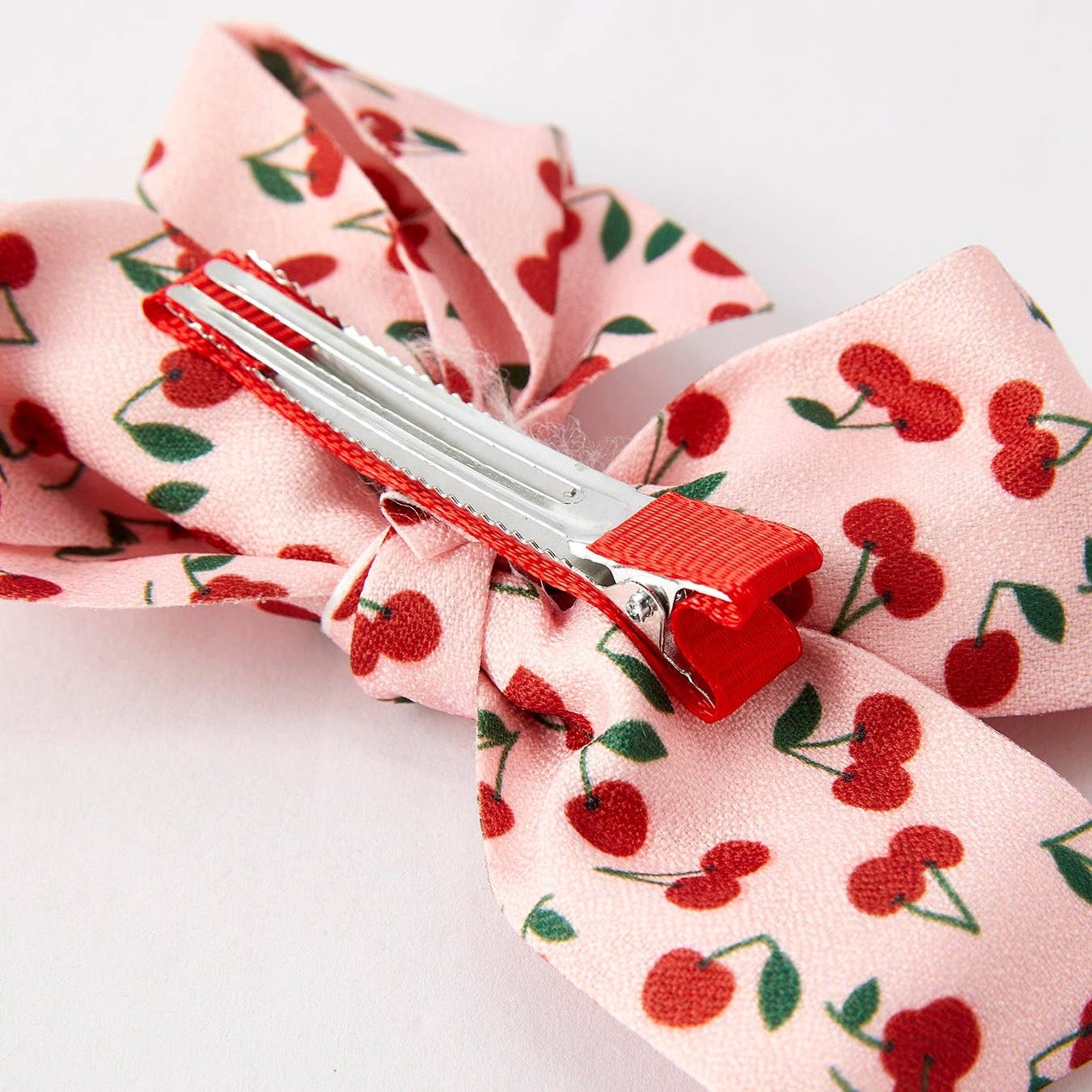 BERRY SWEET BOW