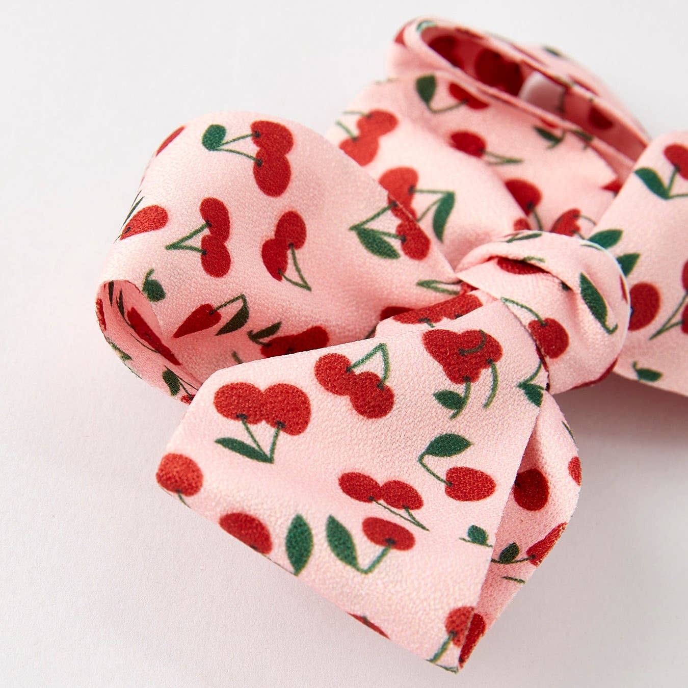BERRY SWEET BOW