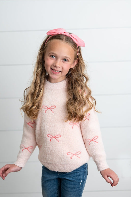 DARLING BOW FUZZY SWEATER