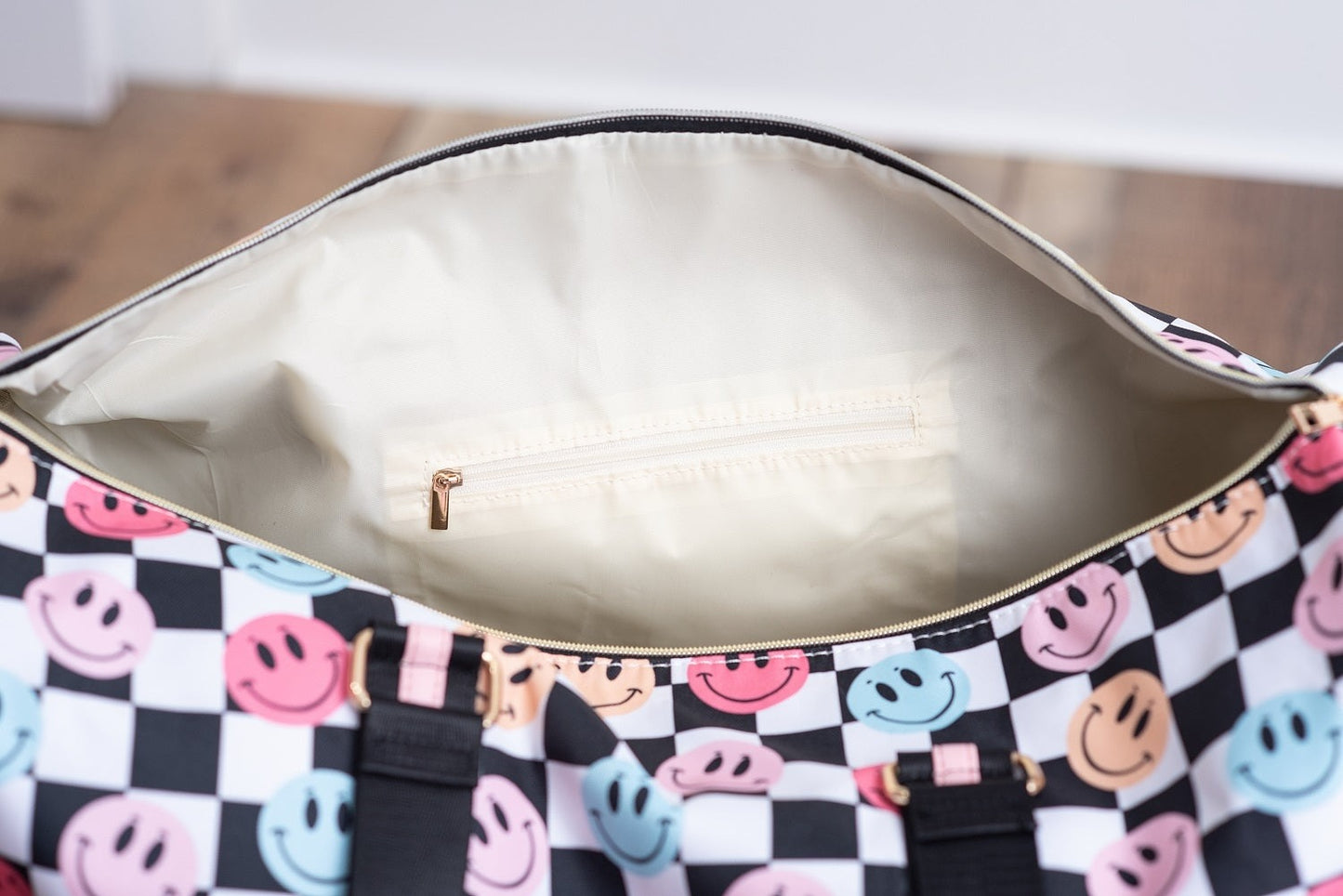 HAPPY ON THE GO WEEKENDER