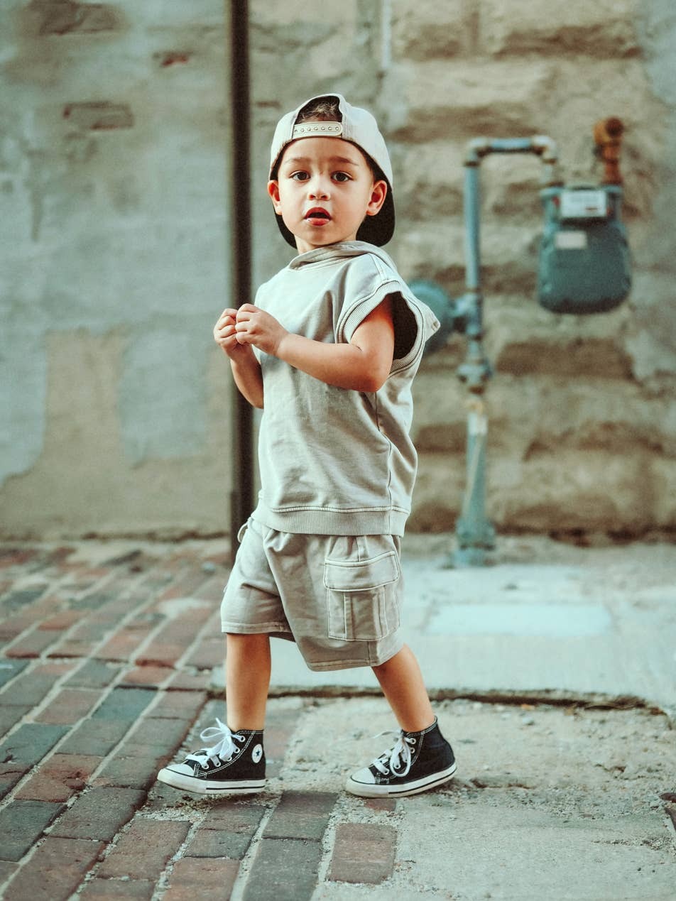 OFF DUTY SLEEVELESS WASHED HOODIE